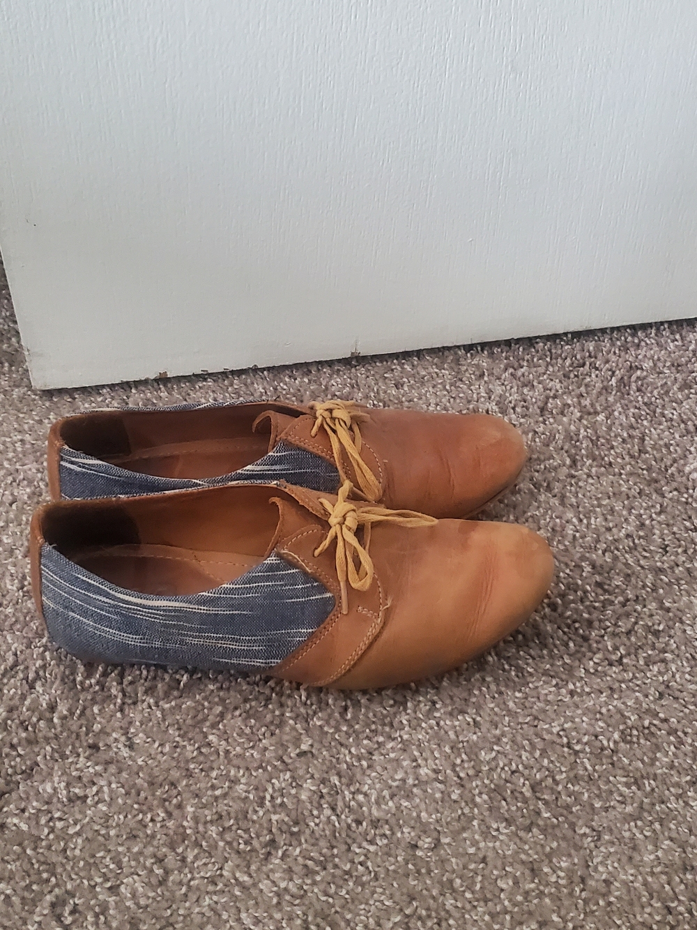 Sseko Tan Leather and Blue Denim Lace-Up Flats